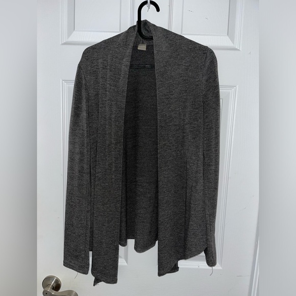 Grey long sleeve top - Picture 3 of 3